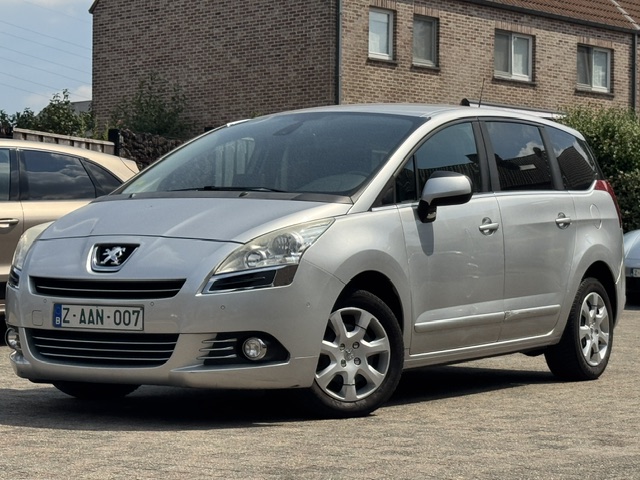 Peugeot 5008 Active 